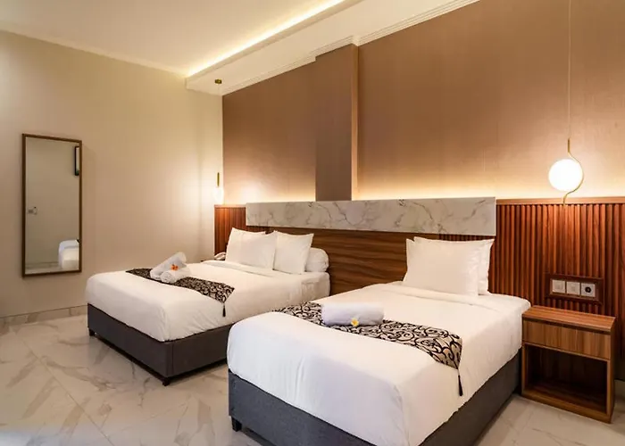 Ayers Hotel&resto فندق