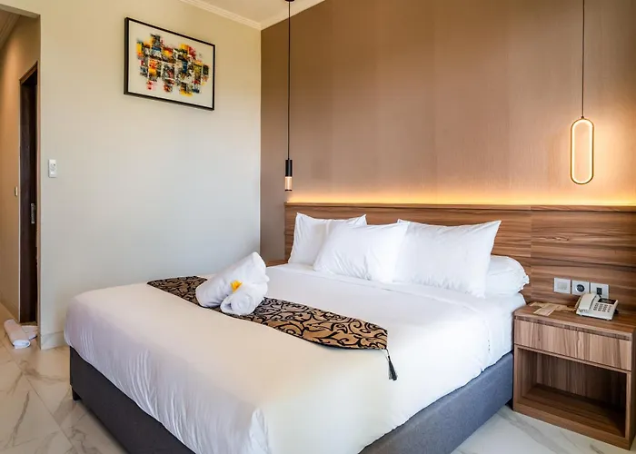 Ayers Hotel&resto فندق