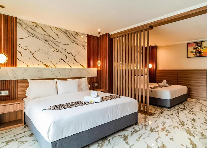 Ayers Hotel&resto فندق
